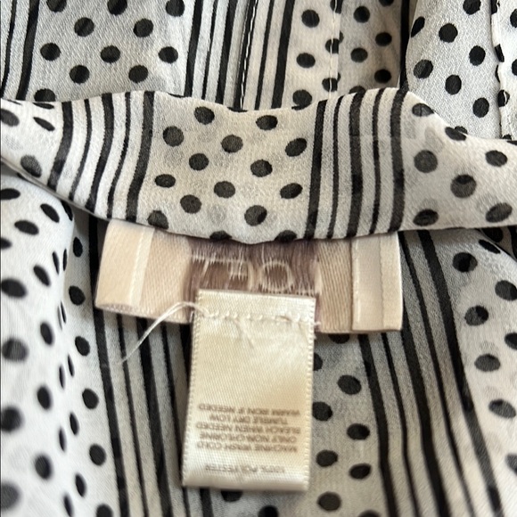 LOFT Whote Black Long Sleeve Blouse - Picture 6 of 6